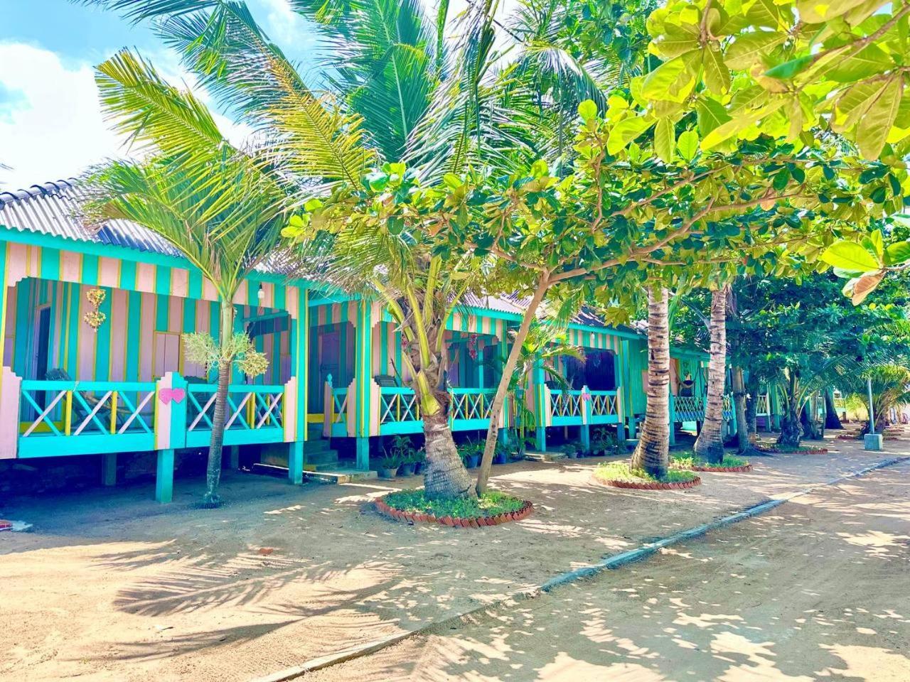 Simone Rabbit Island Hotel Kep Bagian luar foto